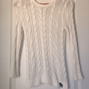 Abercrombie and Fitch - Cableknit Sweater